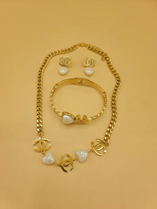 Set de corazones perlados